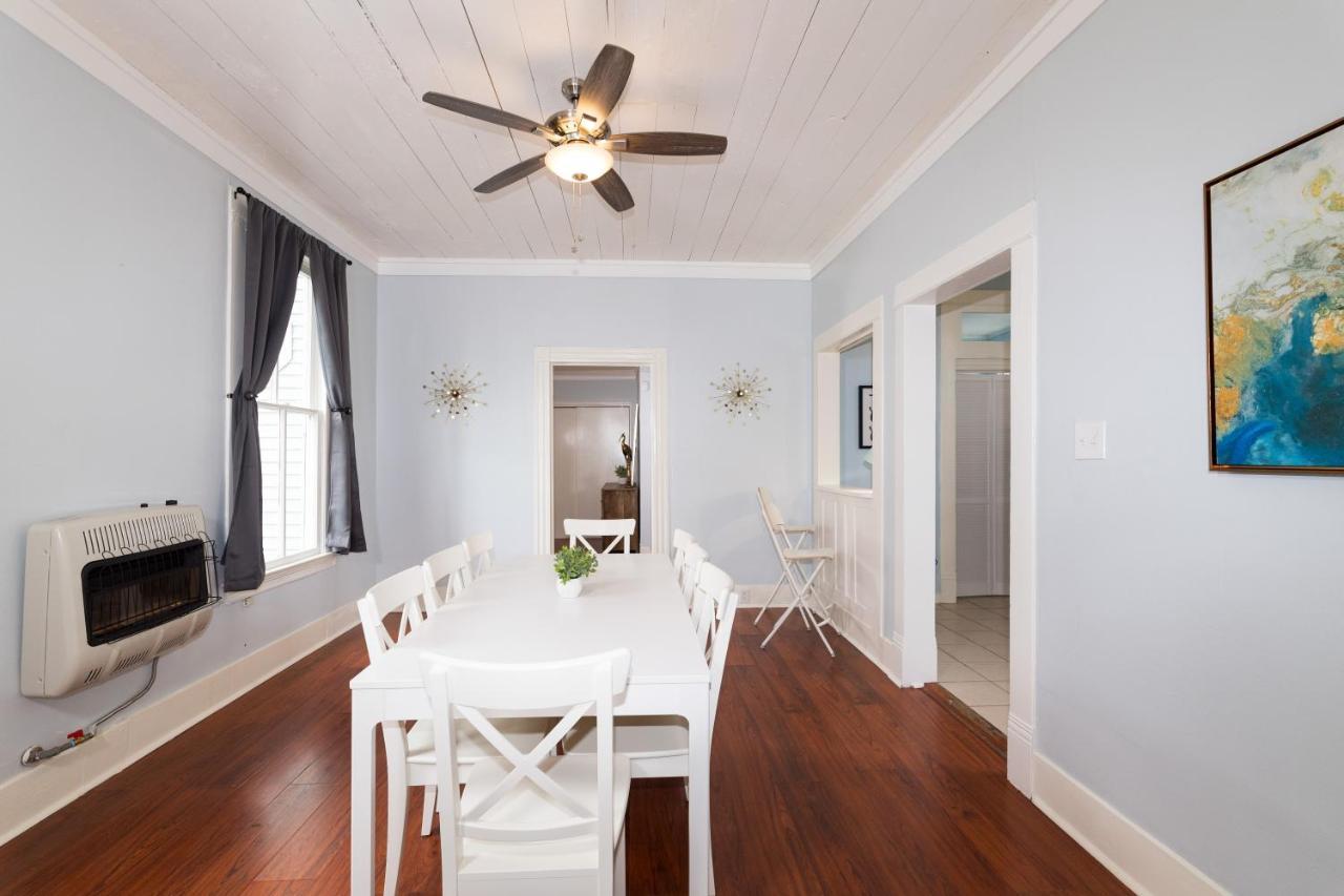 Villa Beautiful Two-Story In Central Galveston, Short Walk To Beach, Near Downtown! | Seas The Breeze Extérieur photo