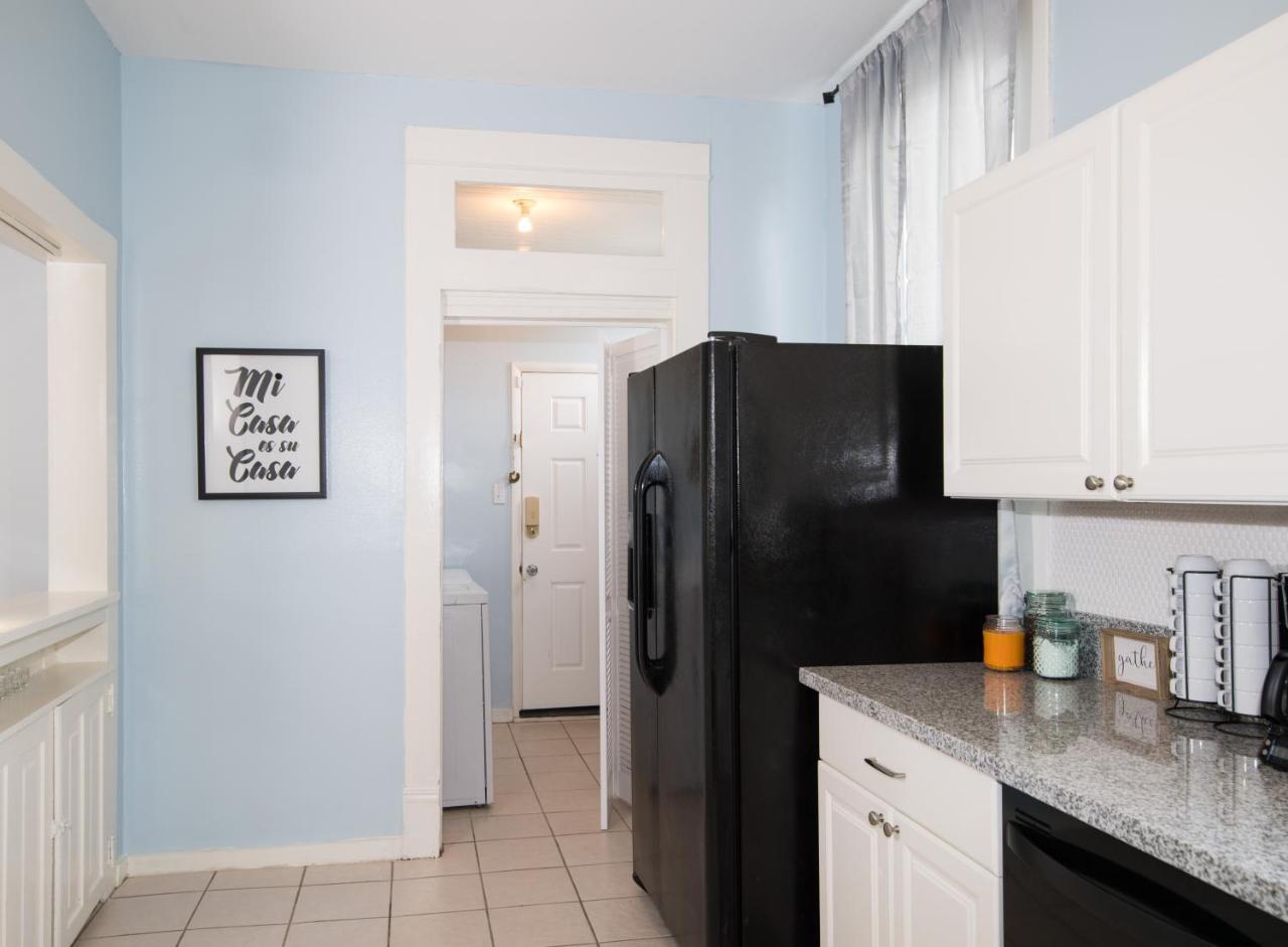 Villa Beautiful Two-Story In Central Galveston, Short Walk To Beach, Near Downtown! | Seas The Breeze Extérieur photo