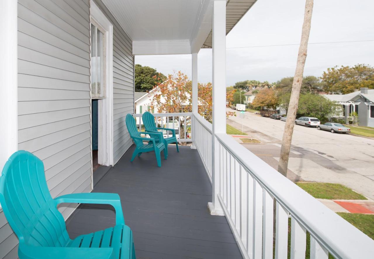 Villa Beautiful Two-Story In Central Galveston, Short Walk To Beach, Near Downtown! | Seas The Breeze Extérieur photo